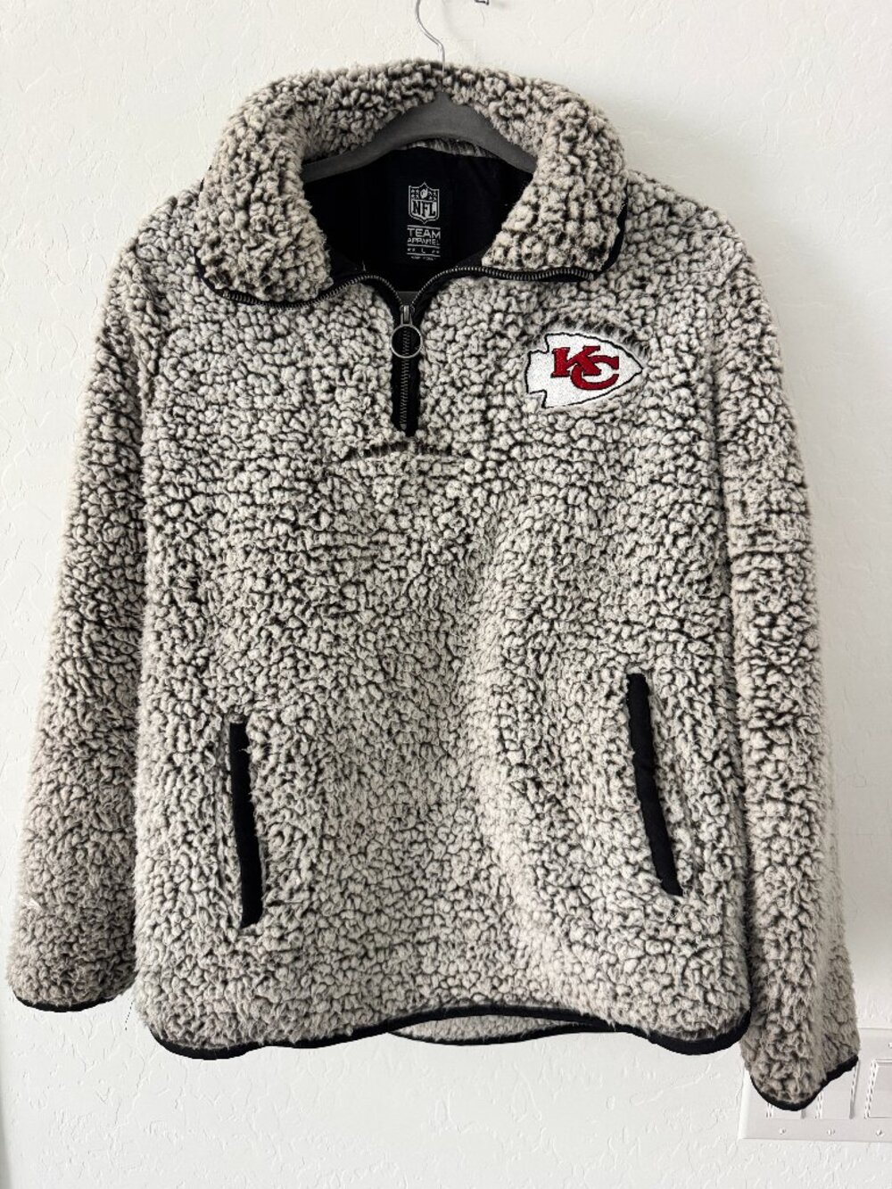NFL Team Apparel KC Chiefs Grey 1/4 Zip Pullover Jacket Large Sherpa Fleece